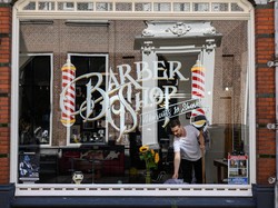 7 Rekomendasi Barbershop di Bandung yang Bikin Tambah Kece