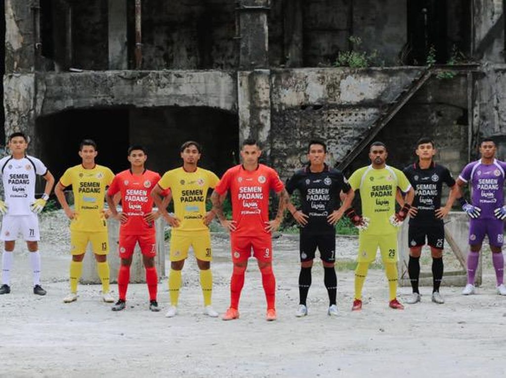 Semen Padang FC Resmi Rilis Jersey Musim 2022, Segini Harganya Semen Padang FC Resmi Rilis Jersey Musim 2022, Segini Harganya