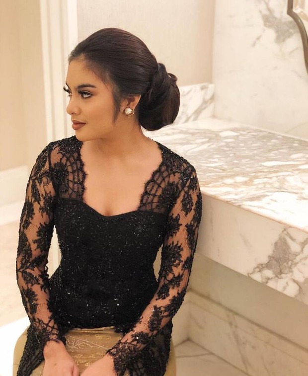 Kebaya dengan payet/ Foto: Instagram.com/ @Syandria Kebaya dengan payet/ Foto: Instagram.com/ @Syandria