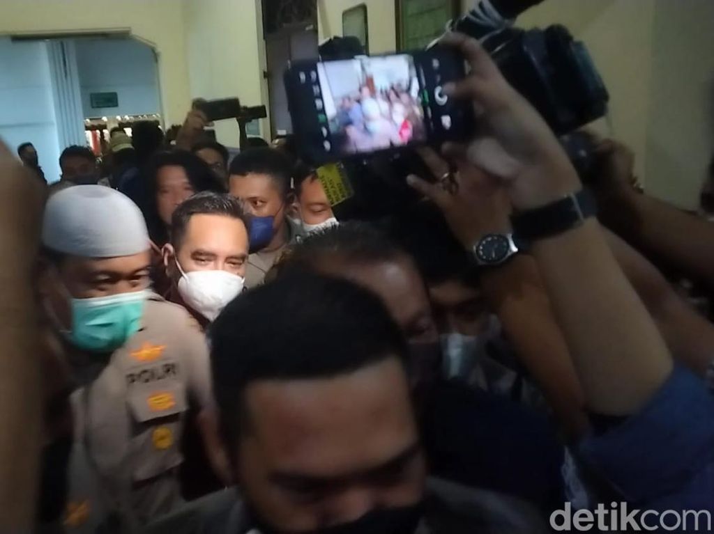Sidang Mas Bechi Berlangsung Selama 8 Jam, 5 Saksi Dihadirkan