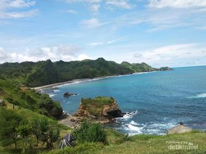 Pantai Menganti Kebumen: Keindahan, Harga Tiket, hingga Jam Buka Pantai Menganti Kebumen: Keindahan, Harga Tiket, hingga Jam Buka