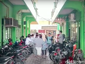 Gegara Main Bola, Pelajar SMK UISU Medan Dikeroyok Sejumlah Pemuda Gegara Main Bola, Pelajar SMK UISU Medan Dikeroyok Sejumlah Pemuda