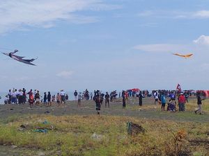 564 Layang-layang Ikut Festival di Jembrana, Peserta dari Seluruh Bali 564 Layang-layang Ikut Festival di Jembrana, Peserta dari Seluruh Bali