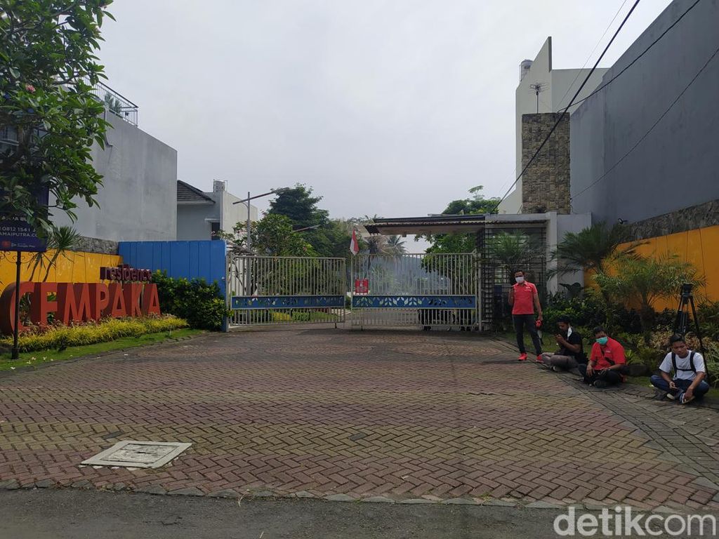 Ketua RT Ungkap Rumah Sambo di Magelang Sebelumnya Milik Idham Azis Ketua RT Ungkap Rumah Sambo di Magelang Sebelumnya Milik Idham Azis