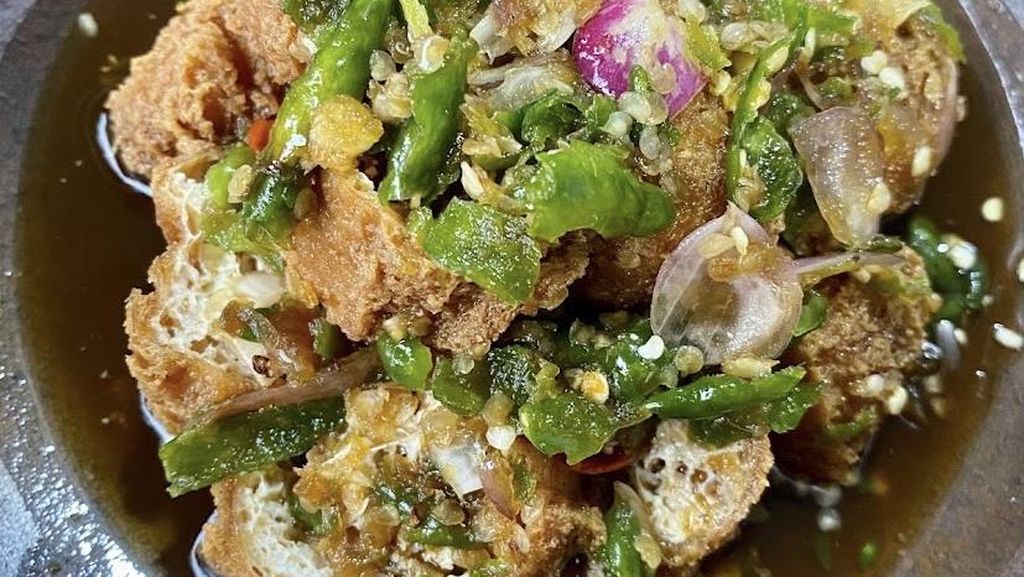 Pedas Nampol! 20 Tahu Gejrot Rp 10 Ribuan Ada di Sini! Pedas Nampol! 20 Tahu Gejrot Rp 10 Ribuan Ada di Sini!