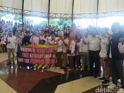 Tenaga Honorer Demo Pemprov Banten, Minta Diangkat Jadi PPPK