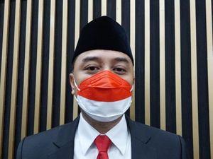 Ratusan Veteran Diajak Malam Tirakatan di Rumdin Wali Kota Surabaya Ratusan Veteran Diajak Malam Tirakatan di Rumdin Wali Kota Surabaya