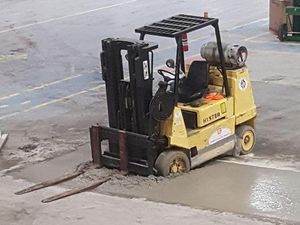 10 Kejadian Apes yang Tak Terduga, Kasihan Tapi Bikin Ngakak