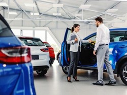 4 Momen Paling Ideal untuk Beli Mobil, Sudah Tahu?