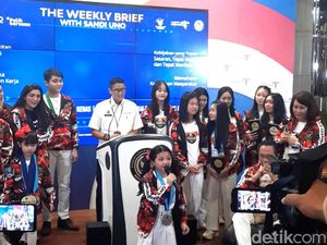 Nggak Dapat Hadiah dari Pemerintah, Sandiaga Ajak Arsy Cs Makan-Makan Nggak Dapat Hadiah dari Pemerintah, Sandiaga Ajak Arsy Cs Makan-Makan