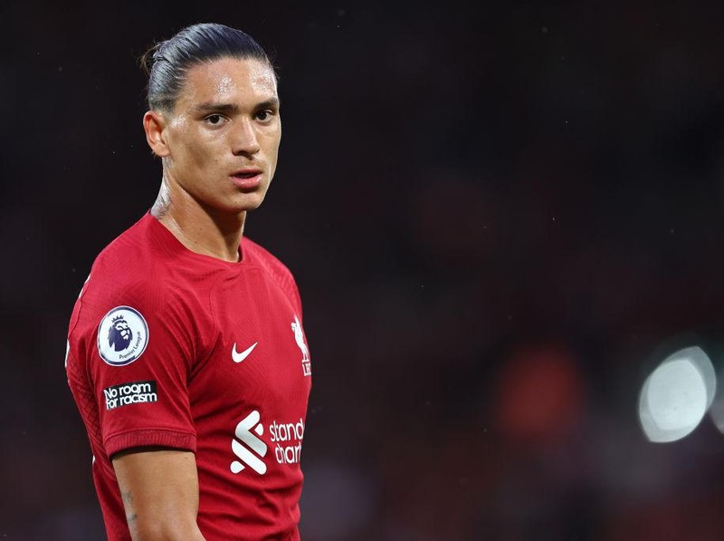 LIVERPOOL, ENGLAND - AUGUST 15: Darwin Nunez of Liverpool during the Premier League match between Liverpool FC and Crystal Palace at Anfield on August 15, 2022 in Liverpool, United Kingdom. (Photo by Robbie Jay Barratt - AMA/Getty Images)