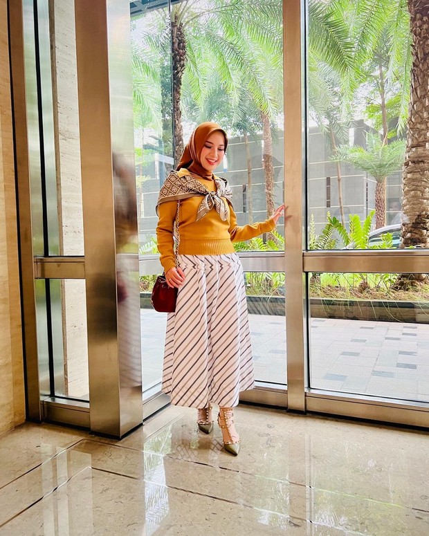 Deretan istri pejabat yang punya gaya modist,