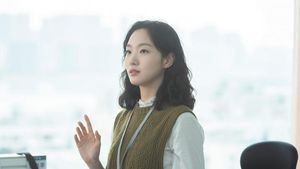 8 Gaya Kim Go Eun di Little Women, Tetap Stylish Meski Hidup Pas-pasan
