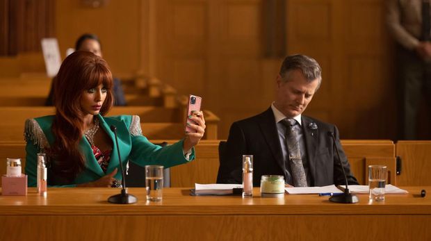Jadi Penjahat di 'She-Hulk: Attorney at Law', Jameela Jamil Rela Belajar Bela Diri