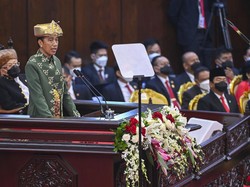 Jokowi Siapkan Rp 169 T untuk Tangani Pandemi-Stunting di 2023
