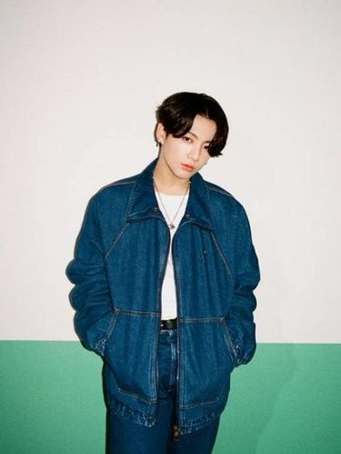 Outfit Jungkook BTS