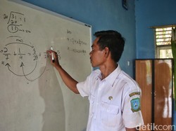 Tentang Tunjangan Profesi Guru yang Hilang dalam RUU Sisdiknas