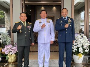 Urutan Pangkat TNI AD, TNI AL, TNI AU, Beserta Lambangnya Urutan Pangkat TNI AD, TNI AL, TNI AU, Beserta Lambangnya