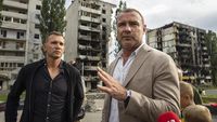 Eks Bintang Sepakbola Andriy Shevchenko Kunjungi Borodianka, Ukraina