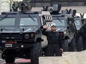 Personel Gabungan hingga Rantis Amankan Sidang Tahunan MPR Personel Gabungan hingga Rantis Amankan Sidang Tahunan MPR