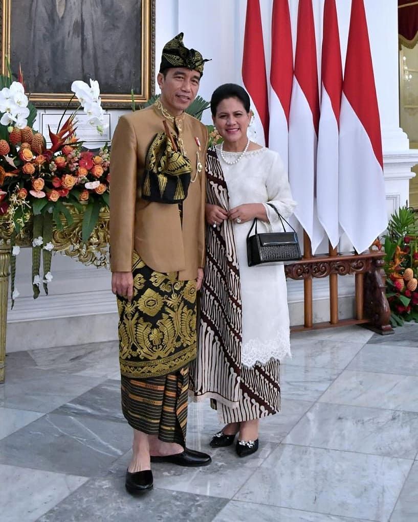 Presiden Joko Widodo pakai baju adat Sasak, Nusa Tenggara Barat ke Sidang Tahunan MPR 2019