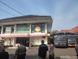 Bahar bin Smith Divonis Hari Ini, Kendaraan Taktis Siaga di PN Bandung