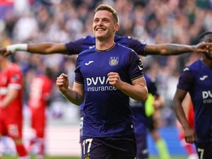 Sergio Gomez ke City, Jebolan Akademi Barcelona-Asuhan Vincent Kompany