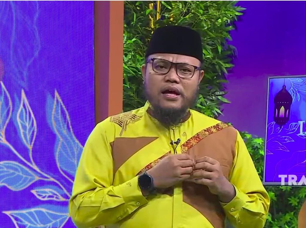 Kata Ustaz: Parfum dan Sanitizer Ada Alkoholnya Boleh Kok Kata Ustaz: Parfum dan Sanitizer Ada Alkoholnya Boleh Kok