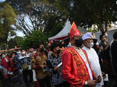 Antusias Warga Ikut Upacara Detik-detik Proklamasi di Istana Merdeka