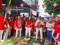 Keseruan Ayu Ting Ting Buat Lomba 17-an Bareng Warga, Nostalgia Masa Kecil