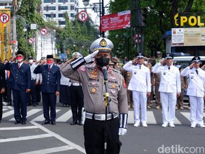 3 Menit untuk Indonesia di Simpang Lima Bandung 3 Menit untuk Indonesia di Simpang Lima Bandung