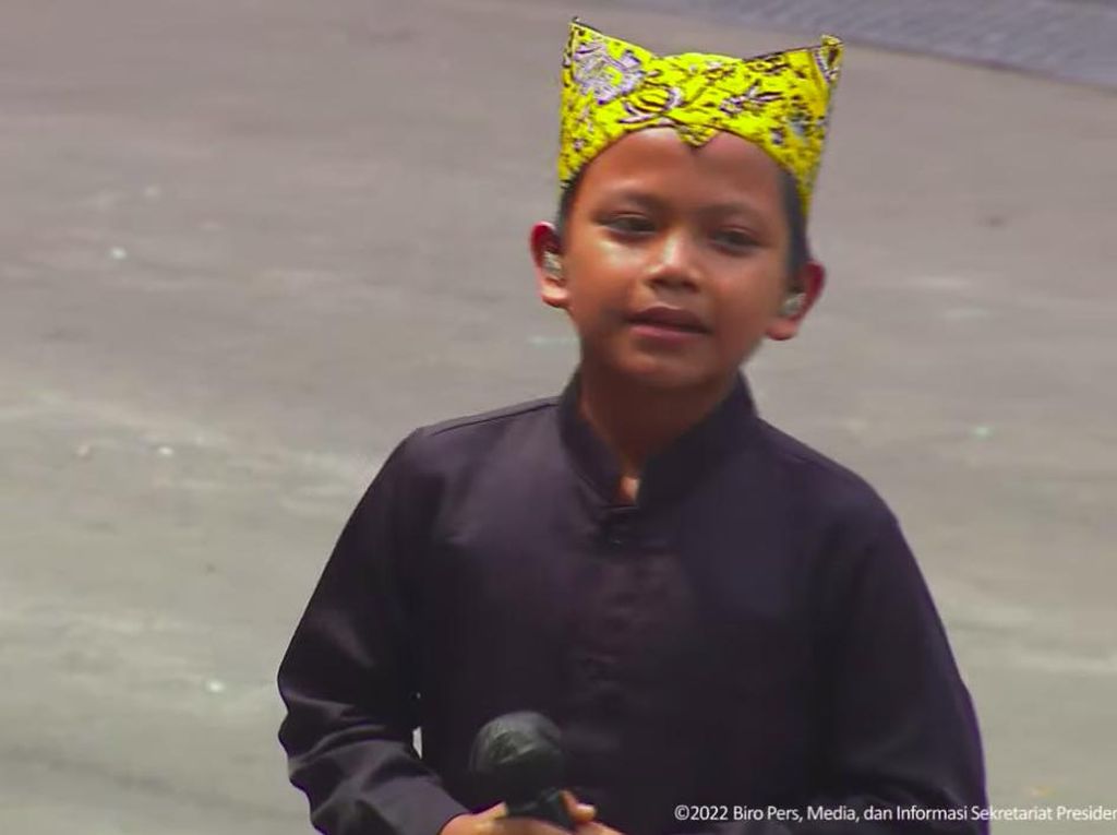 Fakta Kostum Farel Prayoga saat di Istana, Rupanya Seragam Sekolah Fakta Kostum Farel Prayoga saat di Istana, Rupanya Seragam Sekolah