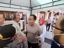 Cekcok Sengit Kasat Lantas Madiun Kota dan Wartawan gegara Istri Tersenggol