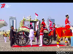 Momen Meriah Kirab Budaya 17 Agustus di Monas