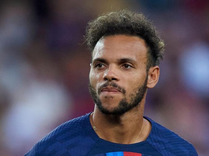 Martin Braithwaite of Barcelona poses prior the Joan Gamper Trophy, friendly presentation match between FC Barcelona and  Pumas UNAM at Spotify Camp Nou on August 7, 2022 in Barcelona, Spain. (Photo by Jose Breton/Pics Action/NurPhoto via Getty Images)