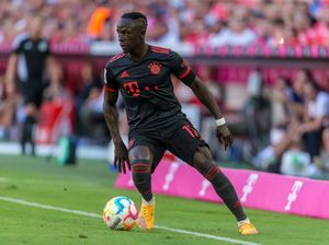 Kado Perpisahan Mane untuk Staf Liverpool: Coklat dan Foto