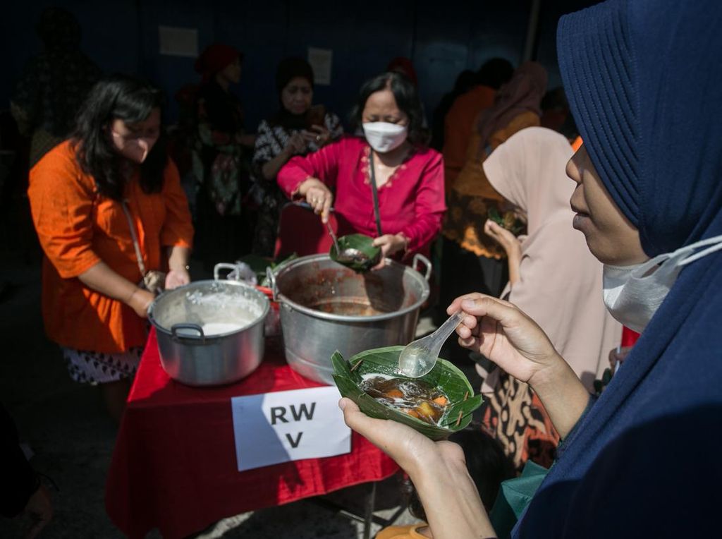 Serunya Berbagi Jenang Merdeka di Solo Serunya Berbagi Jenang Merdeka di Solo