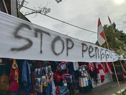 Pedagang Pasar Sore Torut Ngaku Pendapatan Turun Imbas Rencana Penggusuran