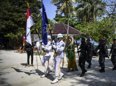 TNI AL Akan Kibarkan Bendera Merah Putih di 77 Lokasi Bawah Laut