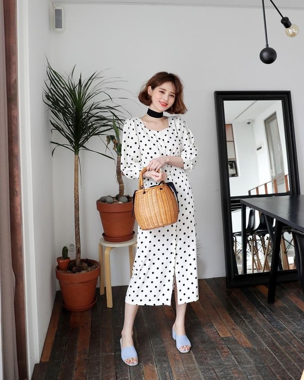 Alas kaki untuk long dress/Foto: Instagram.com/Dahongstyle Alas kaki untuk long dress