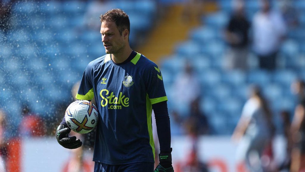 Asmir Begovic diincar Manchester United (Getty Images/James Williamson - AMA)
