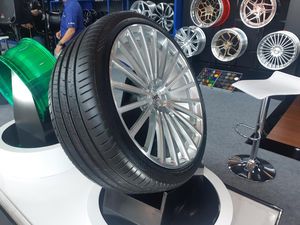 Mobil Listrik Perlu Ban Khusus dengan Komponen Antena, Ini Penjelasannya