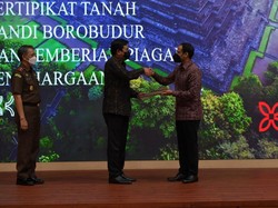 Kantor Nadiem Kini Kantongi Sertifikat Hak Pakai Candi Borobudur