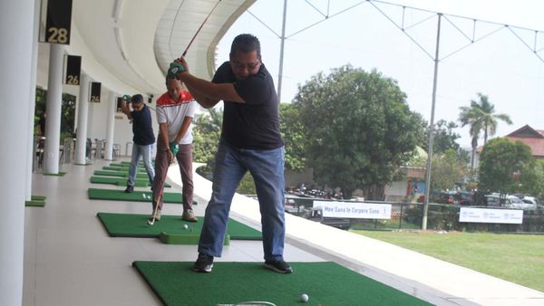 Driving Range Golf Bandar Kemayoran Diresmikan