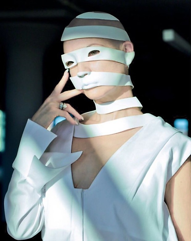 Foto: heidi337.com Peel Me Hat karya Heidi Lee/