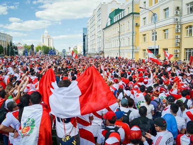 Hari kemerdekaan Peru/Foto:Twitter.com/Carol_dagny Perayaan hari kemerdekaan di Peru dilakukan dengan berbagai cara selama dua hari berturut-turut.