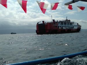 Angin Kencang, KMP Tunu Pratama Jaya Kandas di Selat Bali Angin Kencang, KMP Tunu Pratama Jaya Kandas di Selat Bali
