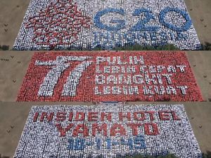 5.500 Maba ITS Cetak Rekor MURI Konfigurasi Paper Mob