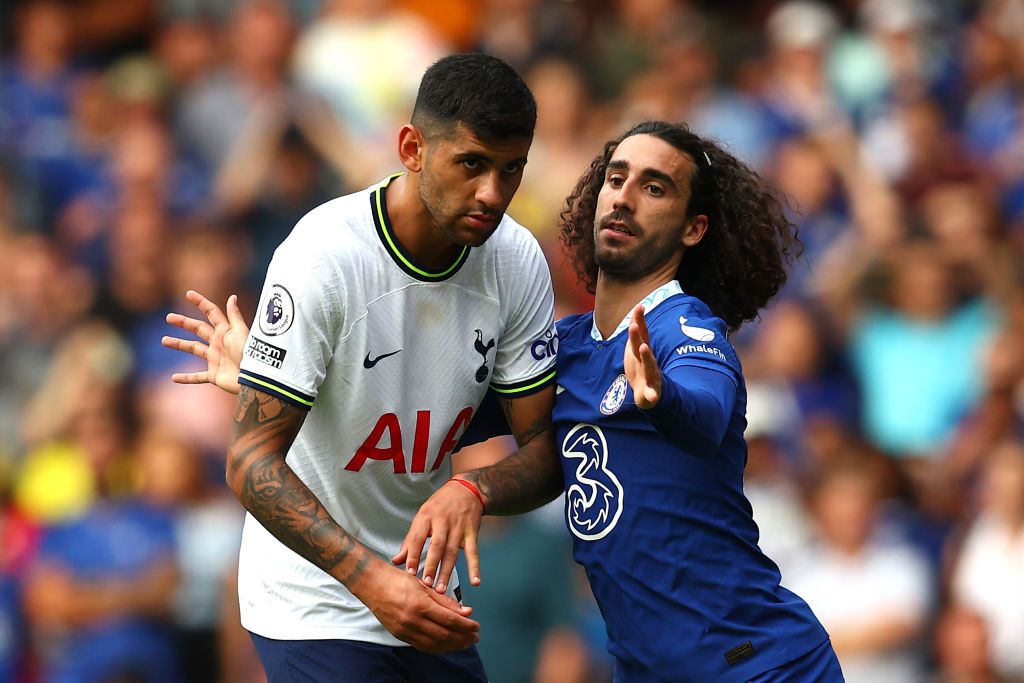 LONDON, ENGLAND - AUGUST 14: Marc Cucurella of Chelsea grapples with Cristian Romero of Tottenham Hotspur  during the Premier League match between Chelsea FC and Tottenham Hotspur at Stamford Bridge on August 14, 2022 in London, England. (Photo by Chris Brunskill/Fantasista/Getty Images)