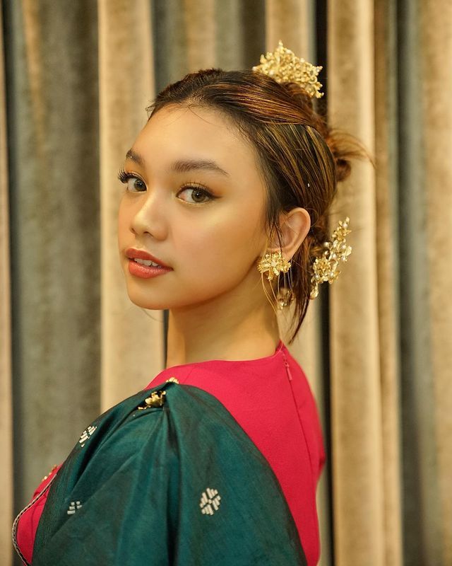 Naura Ayu
